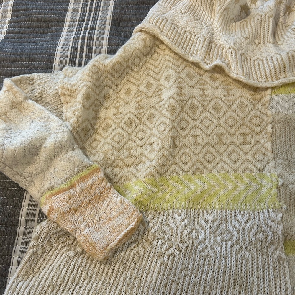 Free PeopleWomen's Cream and Yellow Lightweight Sweater Size XS - Picture 5 of 9